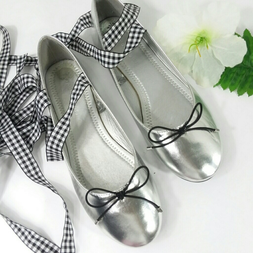 COPY - Steve Madden Silver Flats Gingham A…